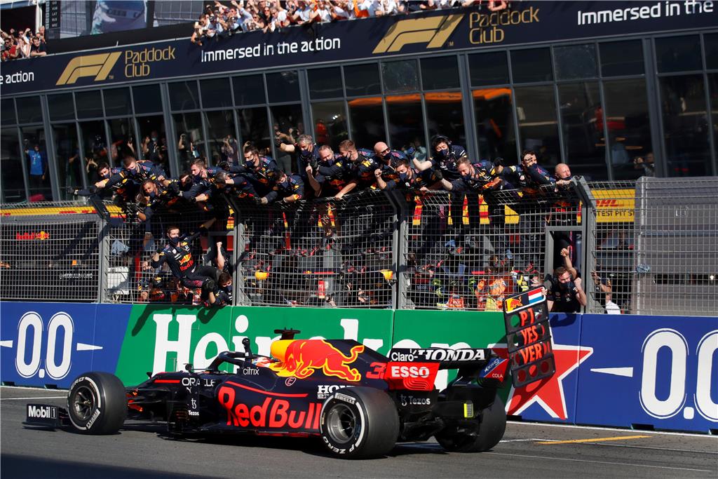 Ο Verstappen ΚΕΡΔΙΖΕΙ το Ολλανδικό Grand Prix με τη Honda