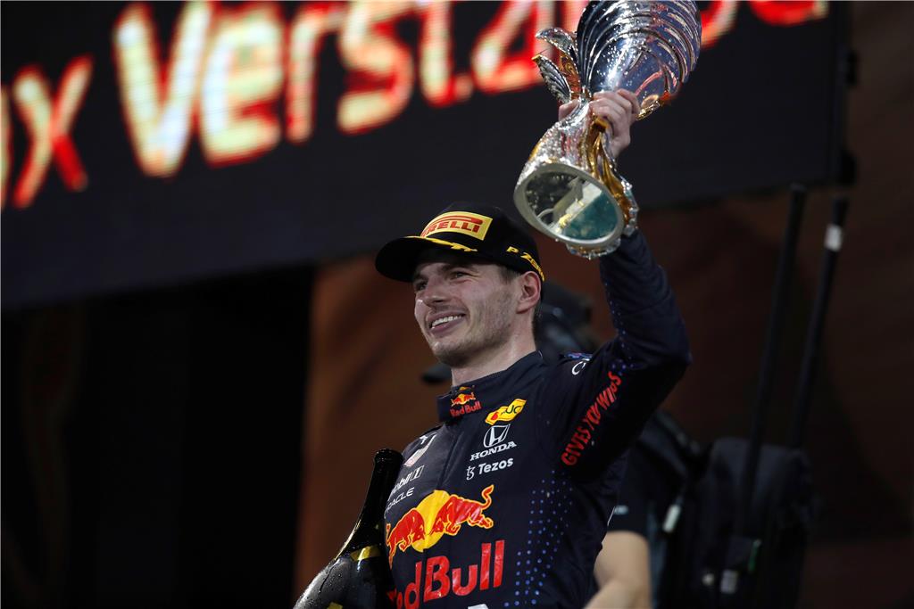 Ο Max Verstappen είναι ο παγκόσμιος πρωταθλητής οδηγών της F1 με τη Honda