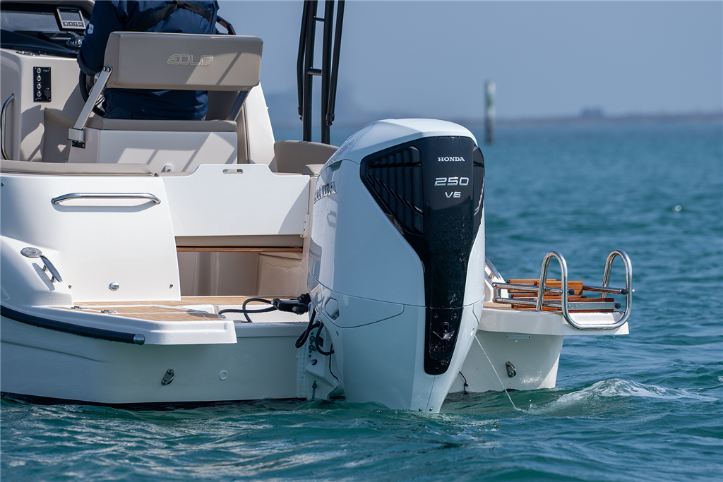 ΝΕΑ ΓΕΝΙΑ ΕΞΩΛΕΜΒΙΩΝ ΑΠΟ ΤΗ HONDA MARINE